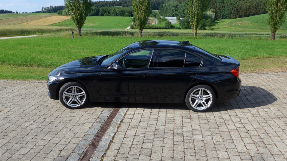 F30 320d xDrive (F30 - Limousine)