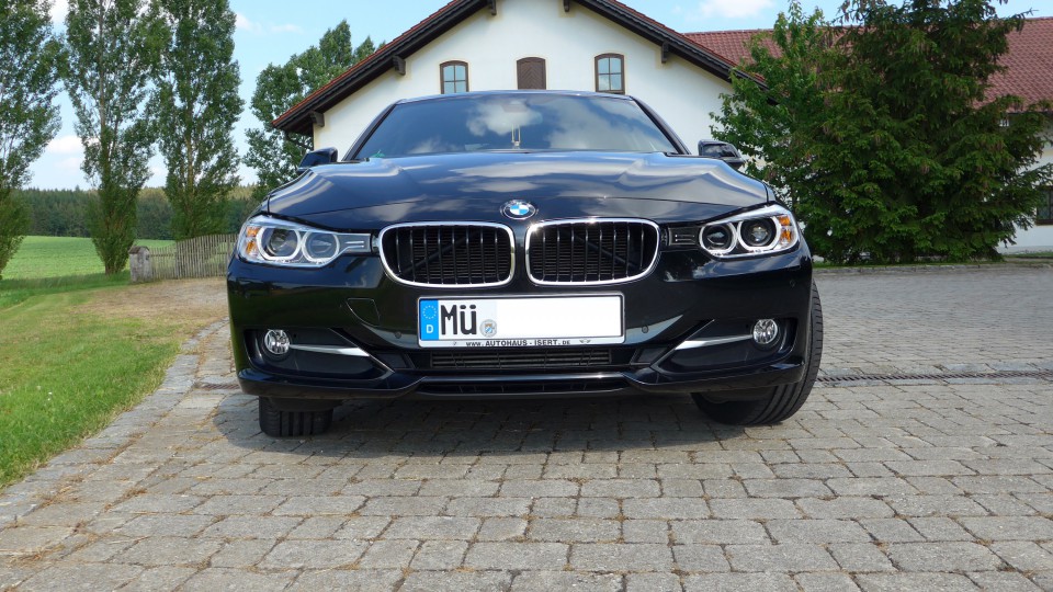 F30 320d xDrive (F30 - Limousine)