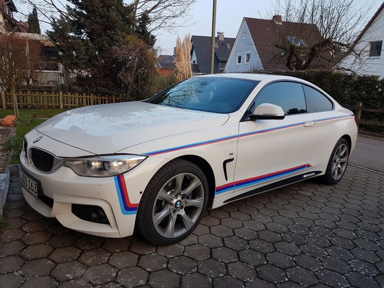 435d